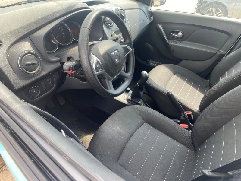 Dacia Logan 1.5 DCI 75кс., снимка 9 - Автомобили и джипове - 41521851