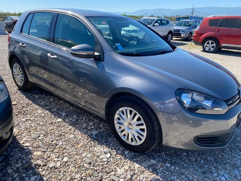 VW Golf 1.6 Газ.Инж., снимка 3 - Автомобили и джипове - 46385783