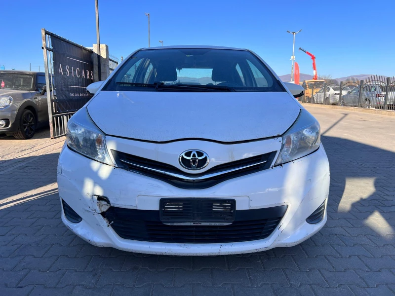 Toyota Yaris 1.0I EURO 5B, снимка 8 - Автомобили и джипове - 47894636