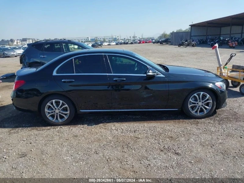 Mercedes-Benz C 300, снимка 5 - Автомобили и джипове - 48798567