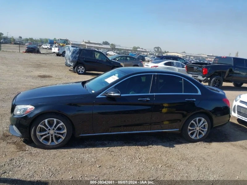 Mercedes-Benz C 300, снимка 6 - Автомобили и джипове - 48798567