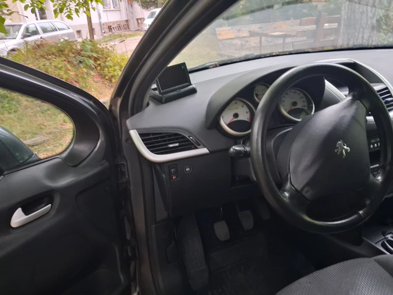 Peugeot 207 207, снимка 9 - Автомобили и джипове - 52672833