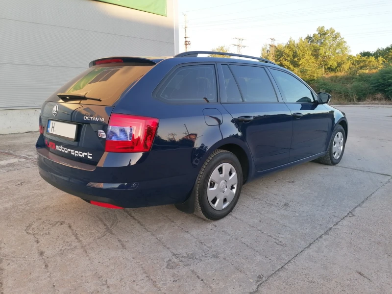 Skoda Octavia, снимка 4 - Автомобили и джипове - 51360946