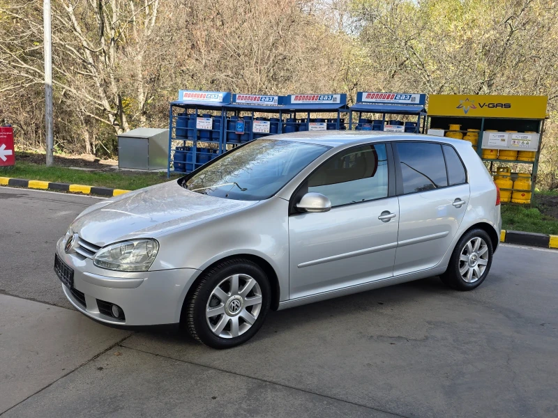 VW Golf GOLF 5 ЛИЗИНГ 100% Одобрение, снимка 2 - Автомобили и джипове - 52665886