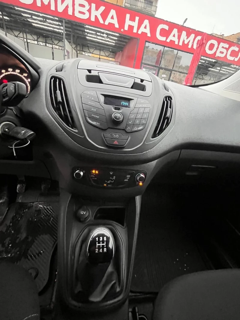 Ford Courier 1.5TDCI 2016 климатик euro 6 , снимка 12 - Автомобили и джипове - 52456371
