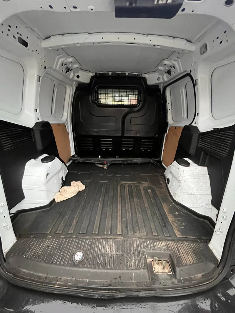 Ford Courier 1.5TDCI 2016 климатик euro 6 , снимка 9 - Автомобили и джипове - 52456371