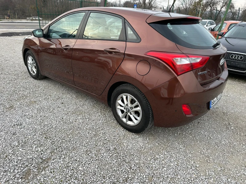 Hyundai I30 1.4 CRDI 6скорости, снимка 6 - Автомобили и джипове - 52654067