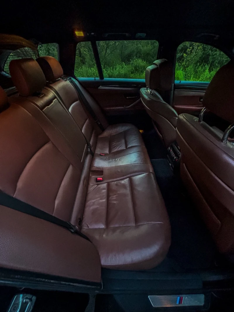BMW 520, снимка 10 - Автомобили и джипове - 52967918