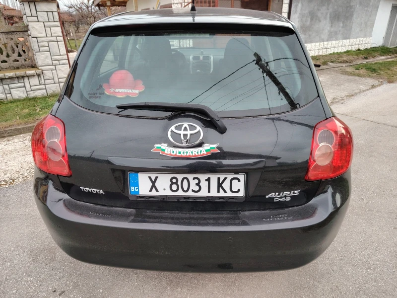 Toyota Auris 2.0, снимка 7 - Автомобили и джипове - 52996316