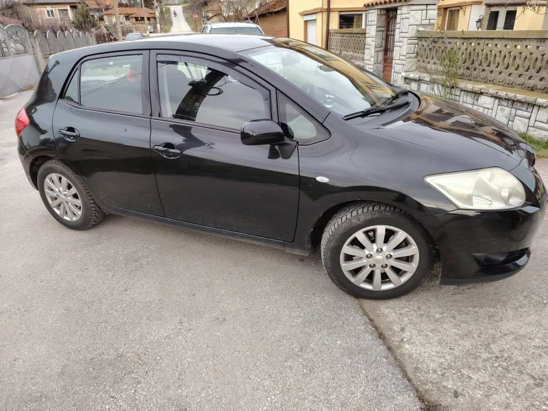 Toyota Auris 2.0, снимка 8 - Автомобили и джипове - 52996316