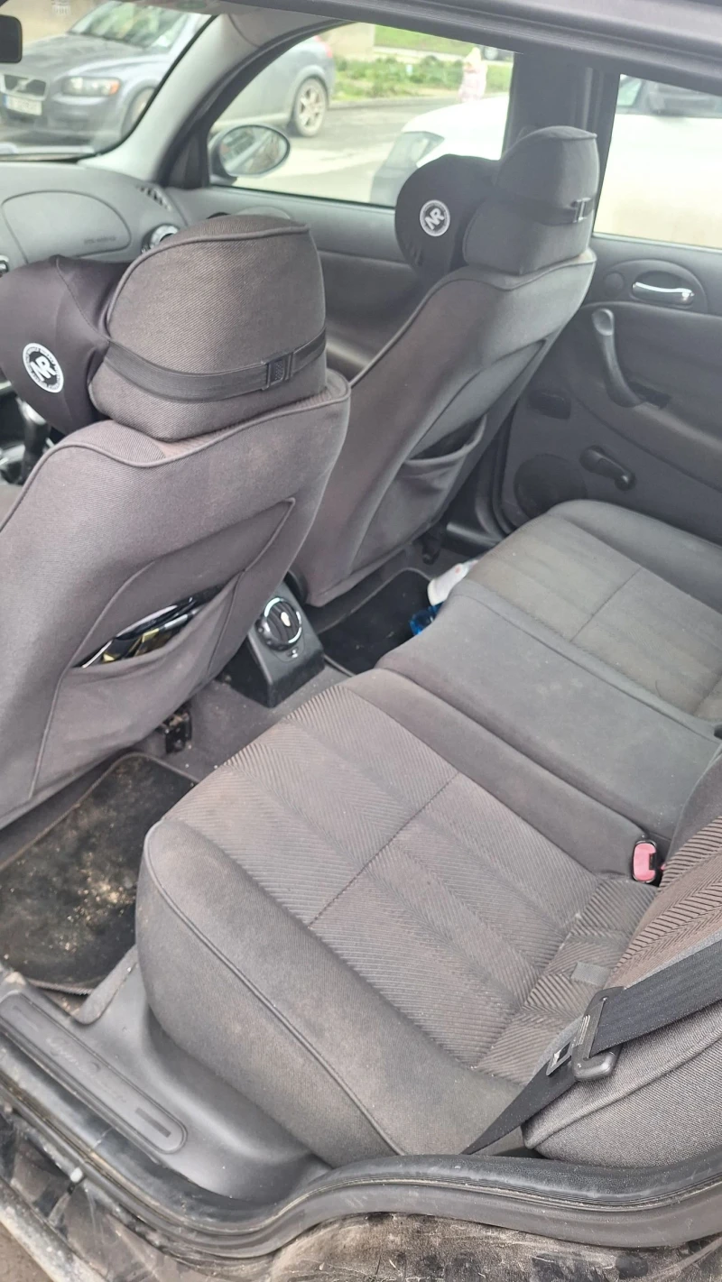 Alfa Romeo 147 1.6 twin spark , снимка 9 - Автомобили и джипове - 53293619