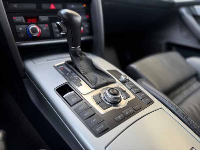 Audi A6 6 МЕСЕЦА ГАРАНЦИЯ/3.0TDI S Line 239к.с. Facelift, снимка 12 - Автомобили и джипове - 53559256