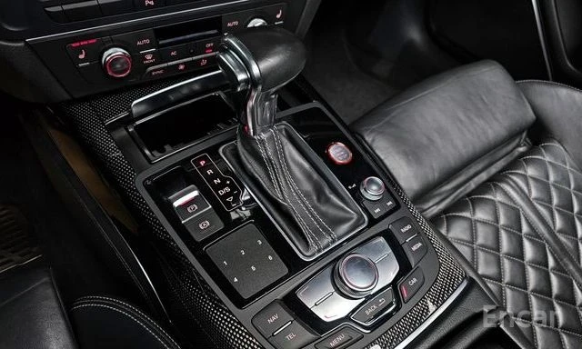 Audi S6 4.0 TFSI Quattro | ШИБЕДАХ | 360 КАМЕРА | HEAD UP , снимка 8 - Автомобили и джипове - 53980385