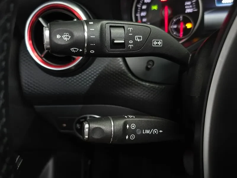 Mercedes-Benz A 200 W176, снимка 16 - Автомобили и джипове - 55951333