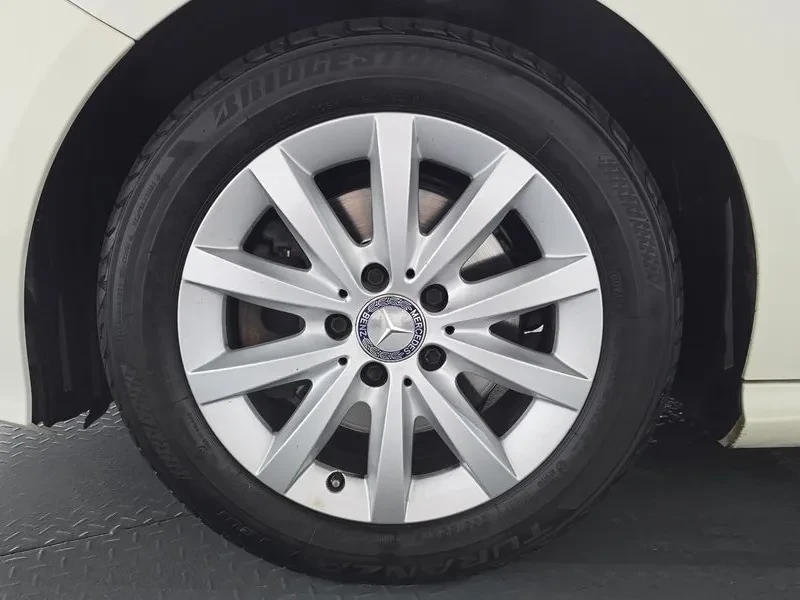 Mercedes-Benz A 200 W176, снимка 4 - Автомобили и джипове - 55951333