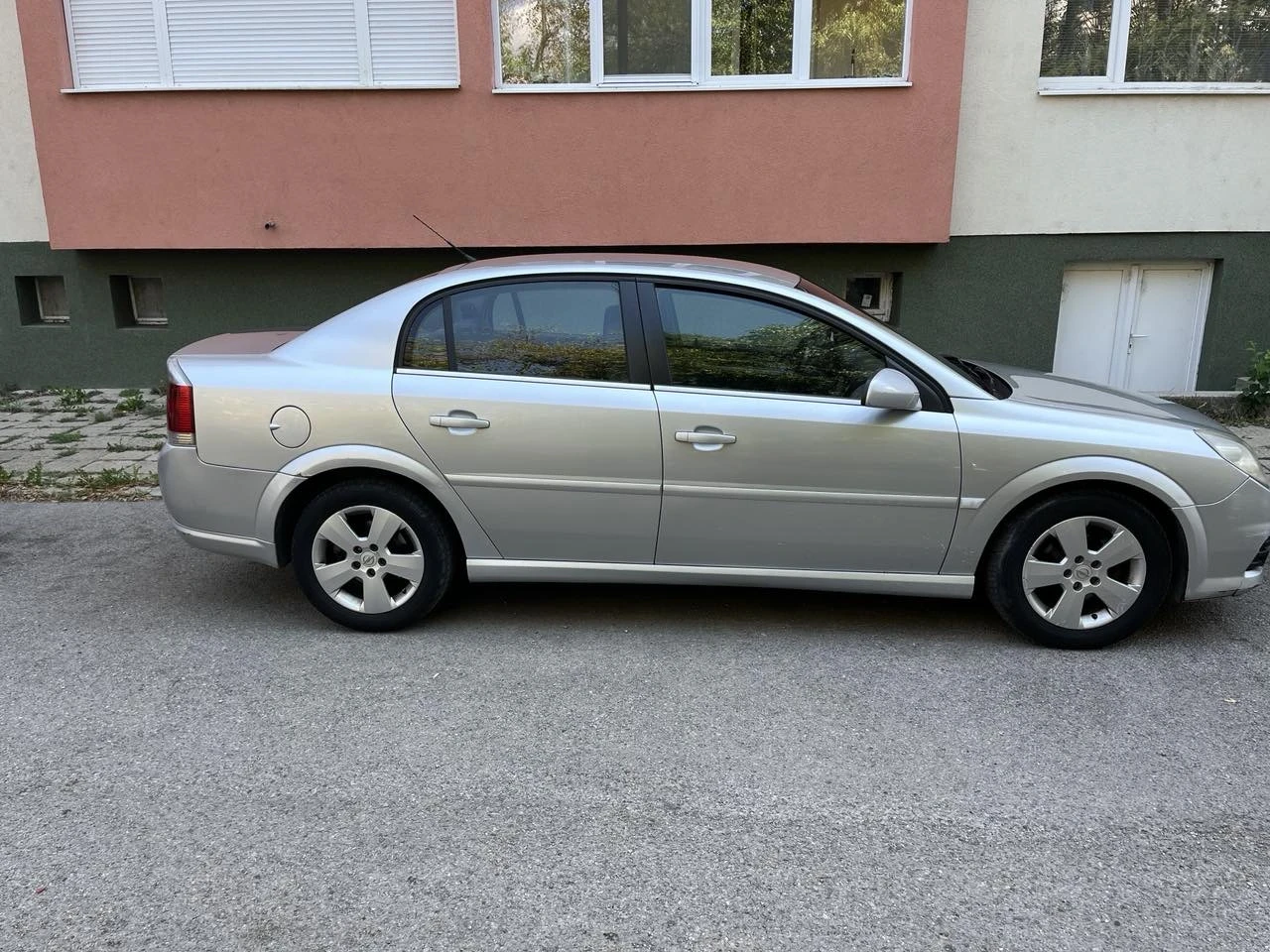 Opel Vectra  - изображение 2