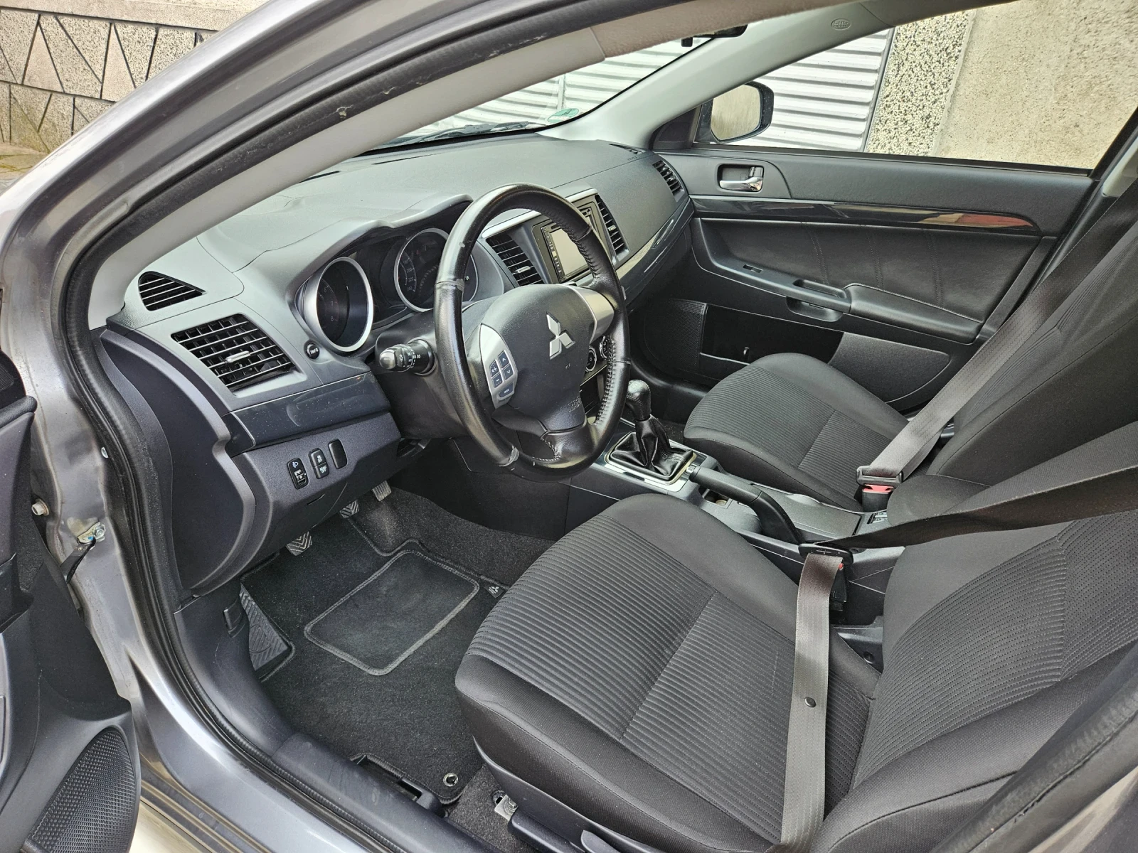 Mitsubishi Lancer 1.6 117 к.с - изображение 4