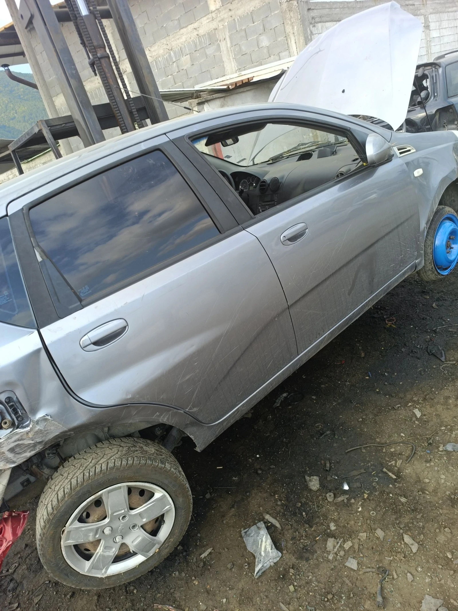 Chevrolet Aveo 1.4 - изображение 2