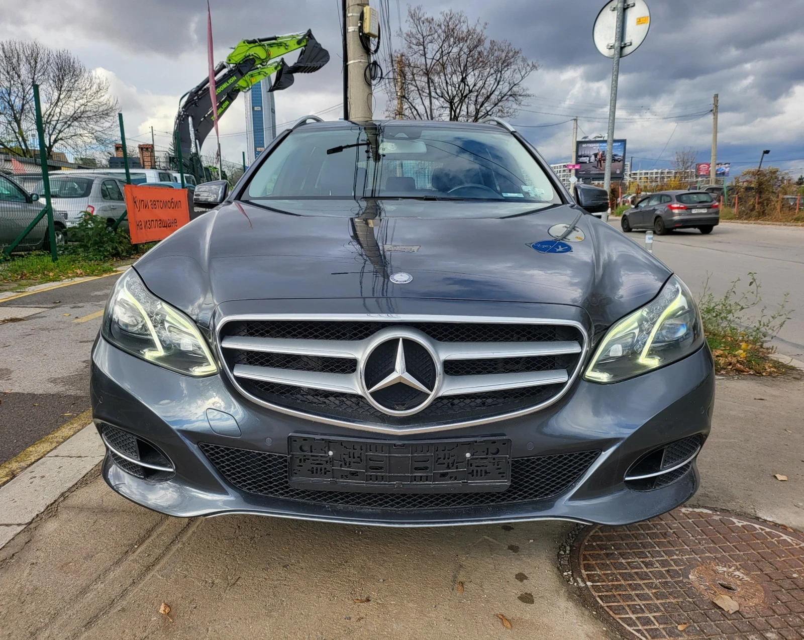 Mercedes-Benz E 220 CDI AVANTGARDE BLUETEC 9G-TRONIC EVRO6 -КАТО НОВA! - изображение 2