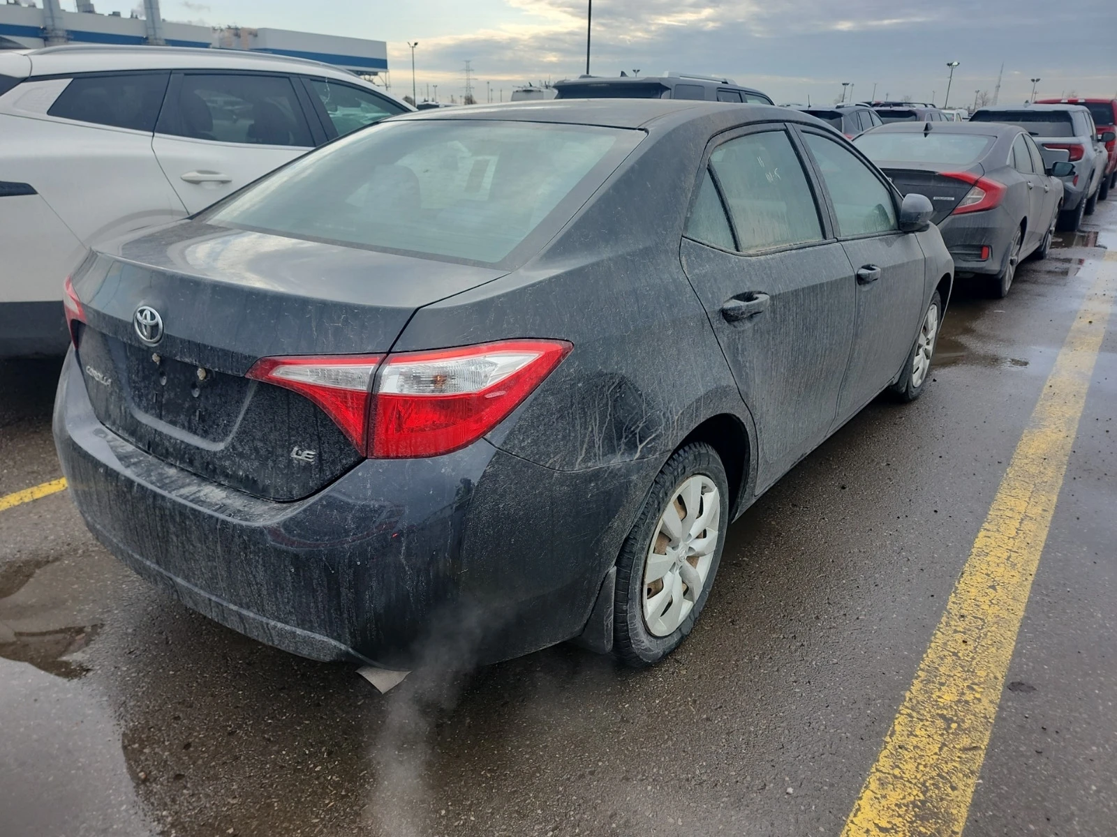 Toyota Corolla * * CARFAX * * АВТО КРЕДИТ * *  - изображение 3