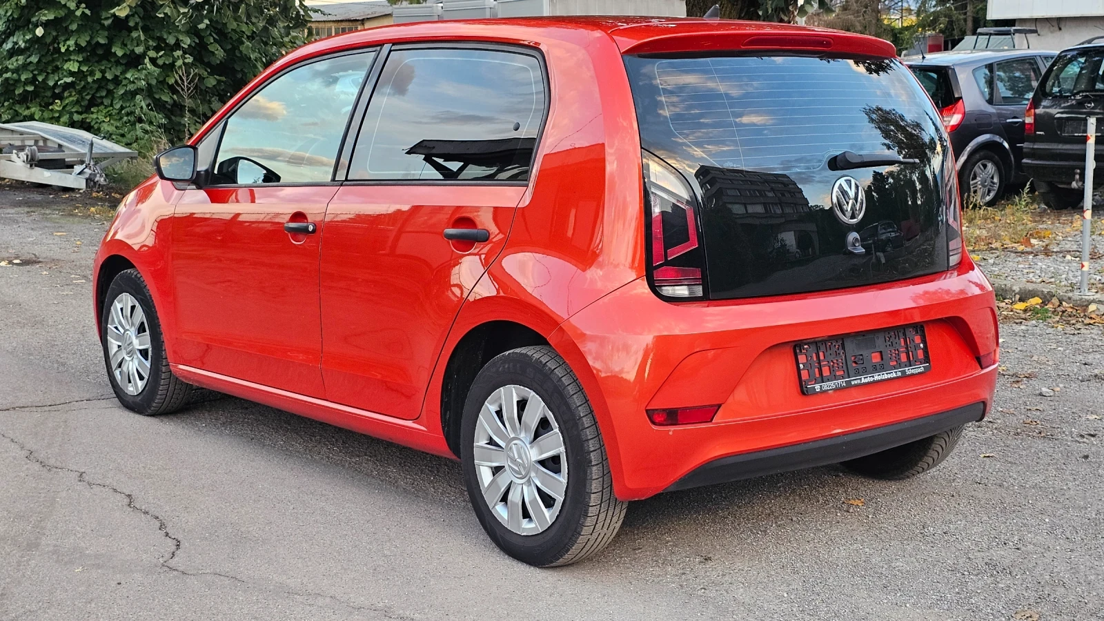 VW Up 1.0i euro6 - изображение 5