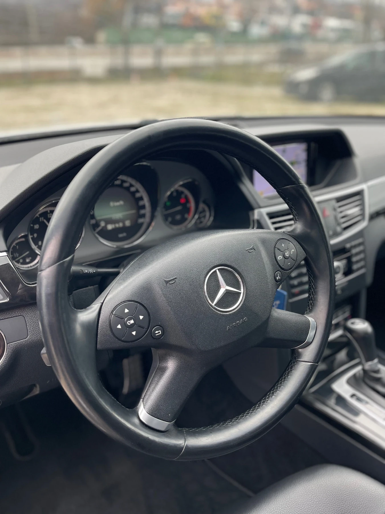 Mercedes-Benz E 250 2.2 / 204 �.�. AVANGARDE, Rear Entertaiment Pack | Mobile.bg � ����������� 11