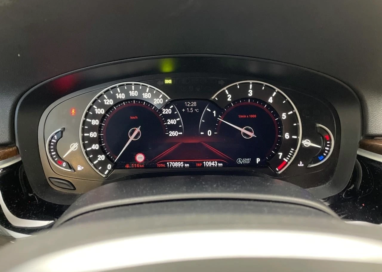 BMW 540 540 I - изображение 6