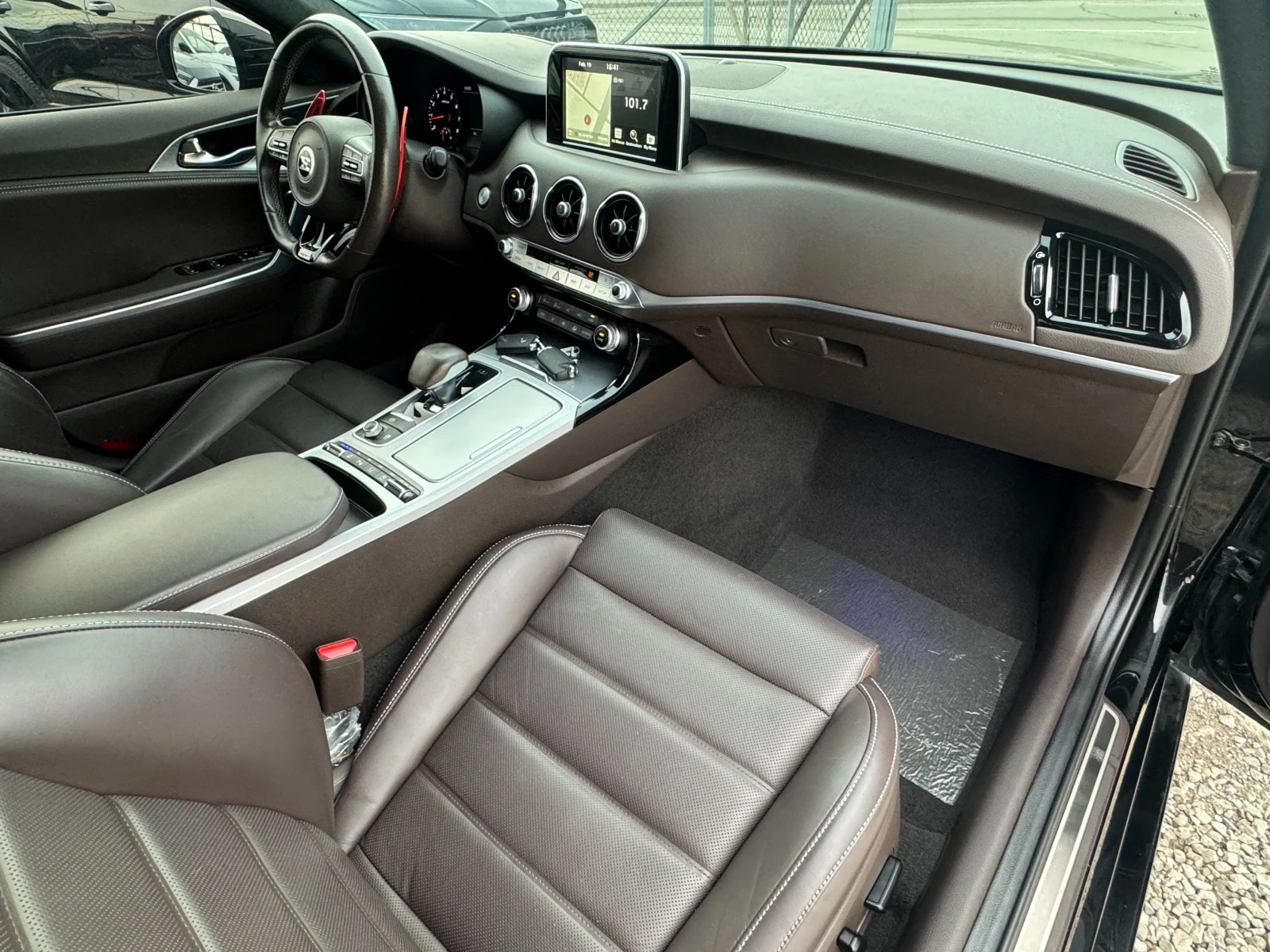 Kia Stinger 3.3 Turbo AWD ! GT ! | Mobile.bg � ����������� 11