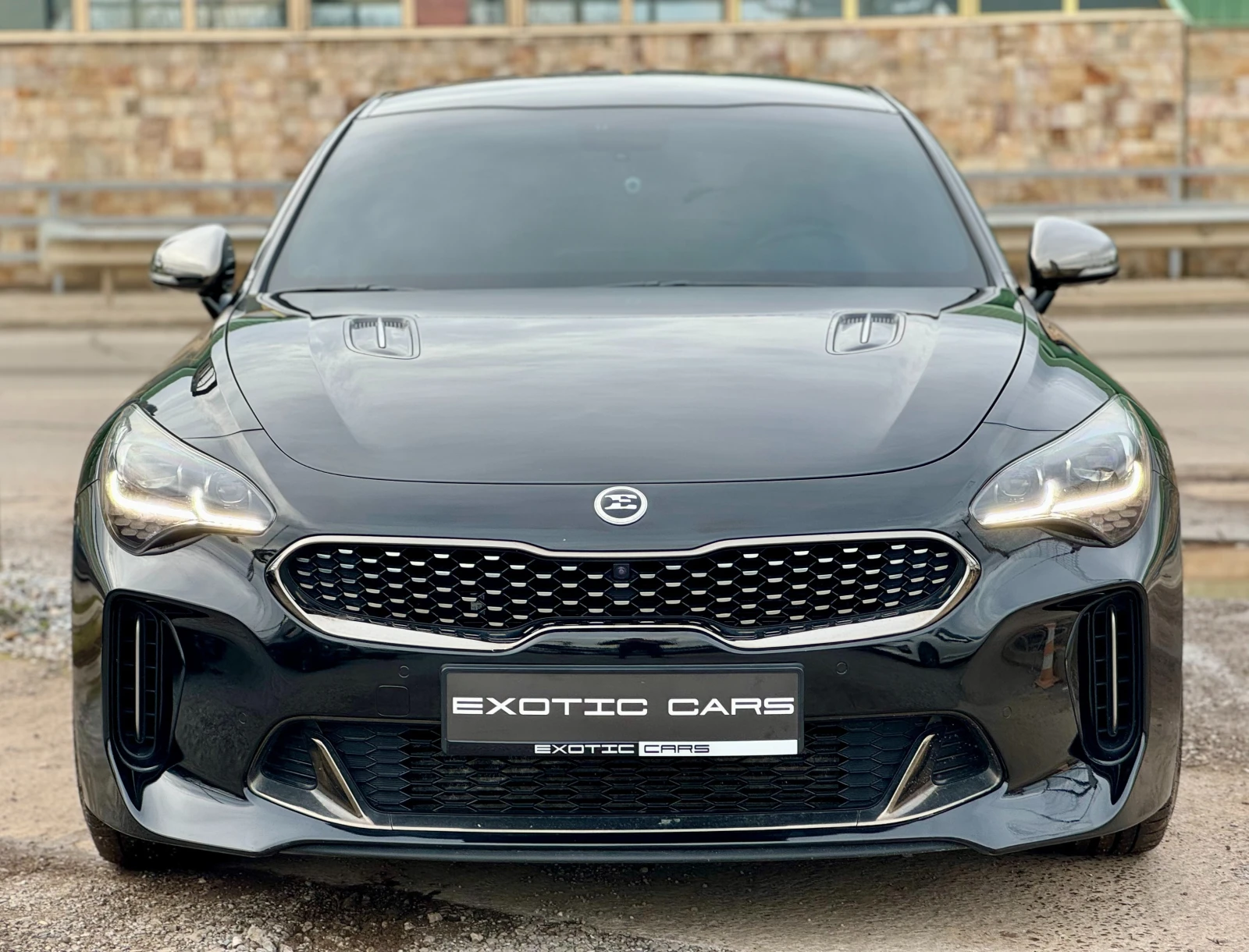 Kia Stinger 3.3 Turbo AWD ! GT ! - изображение 2