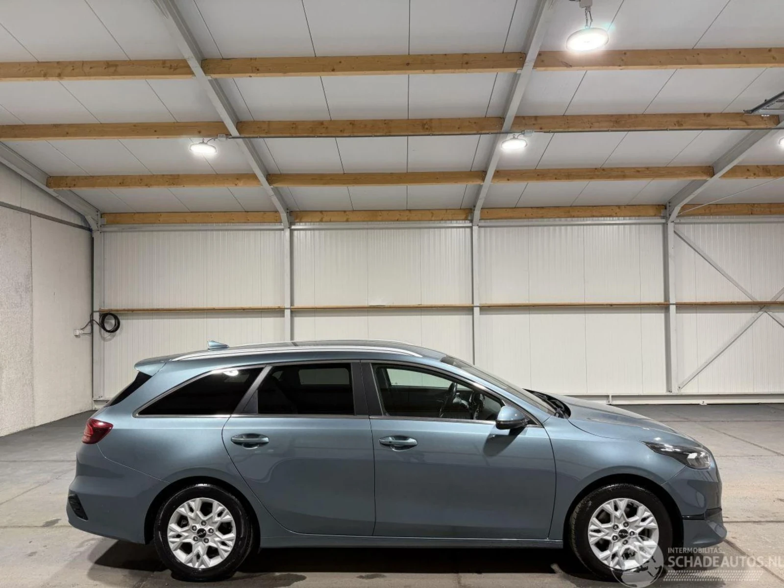 Kia Ceed 1.5 T-GDI 160, снимка 2 - Автомобили и джипове - 53730857