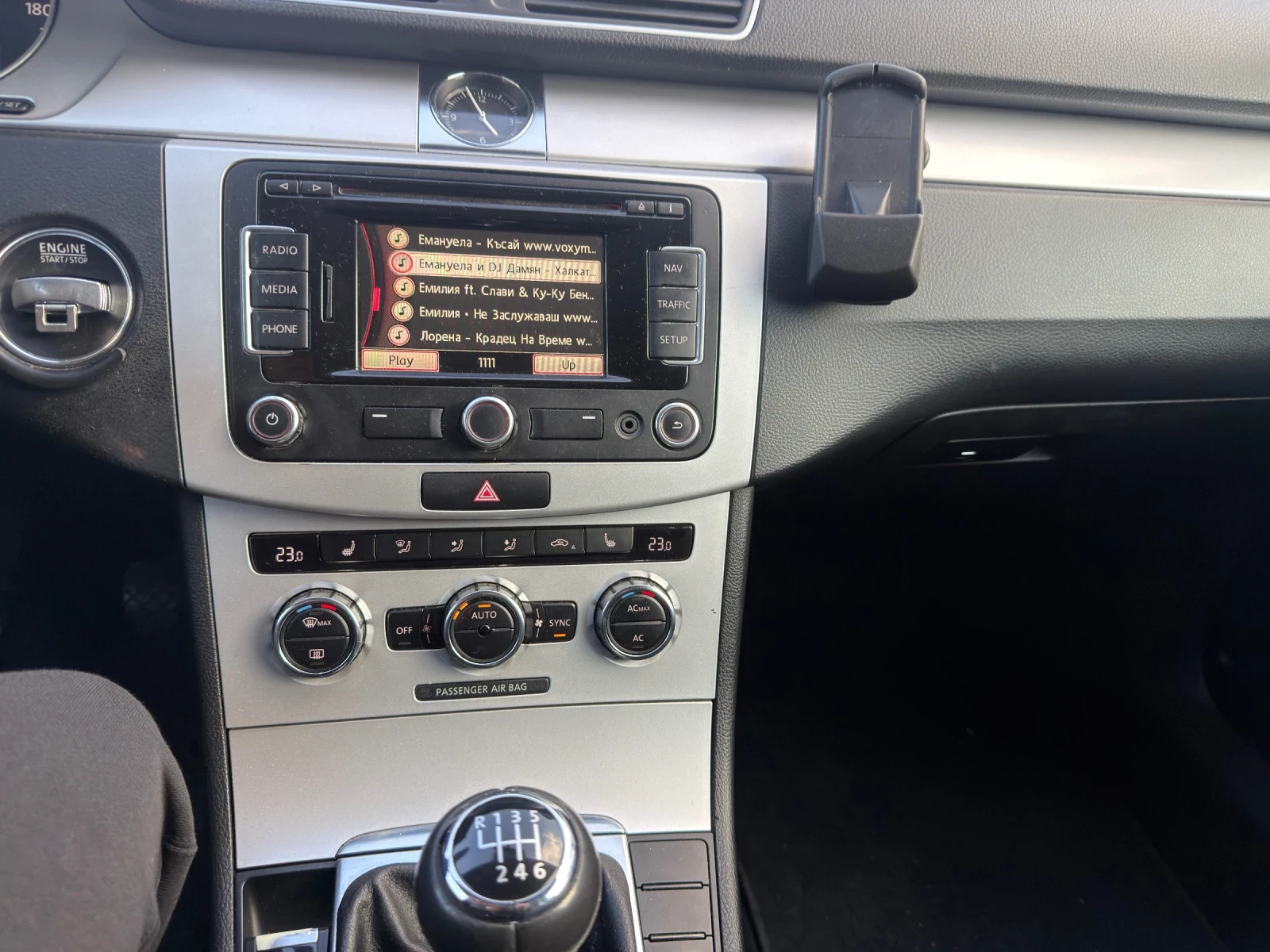 VW Passat 2.0 TDI 140, снимка 10 - Автомобили и джипове - 53849339