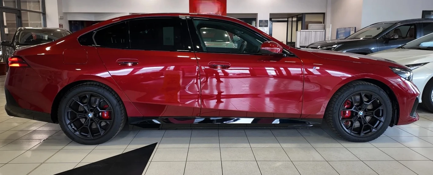 BMW i5 xDrive40, снимка 4 - Автомобили и джипове - 54036965