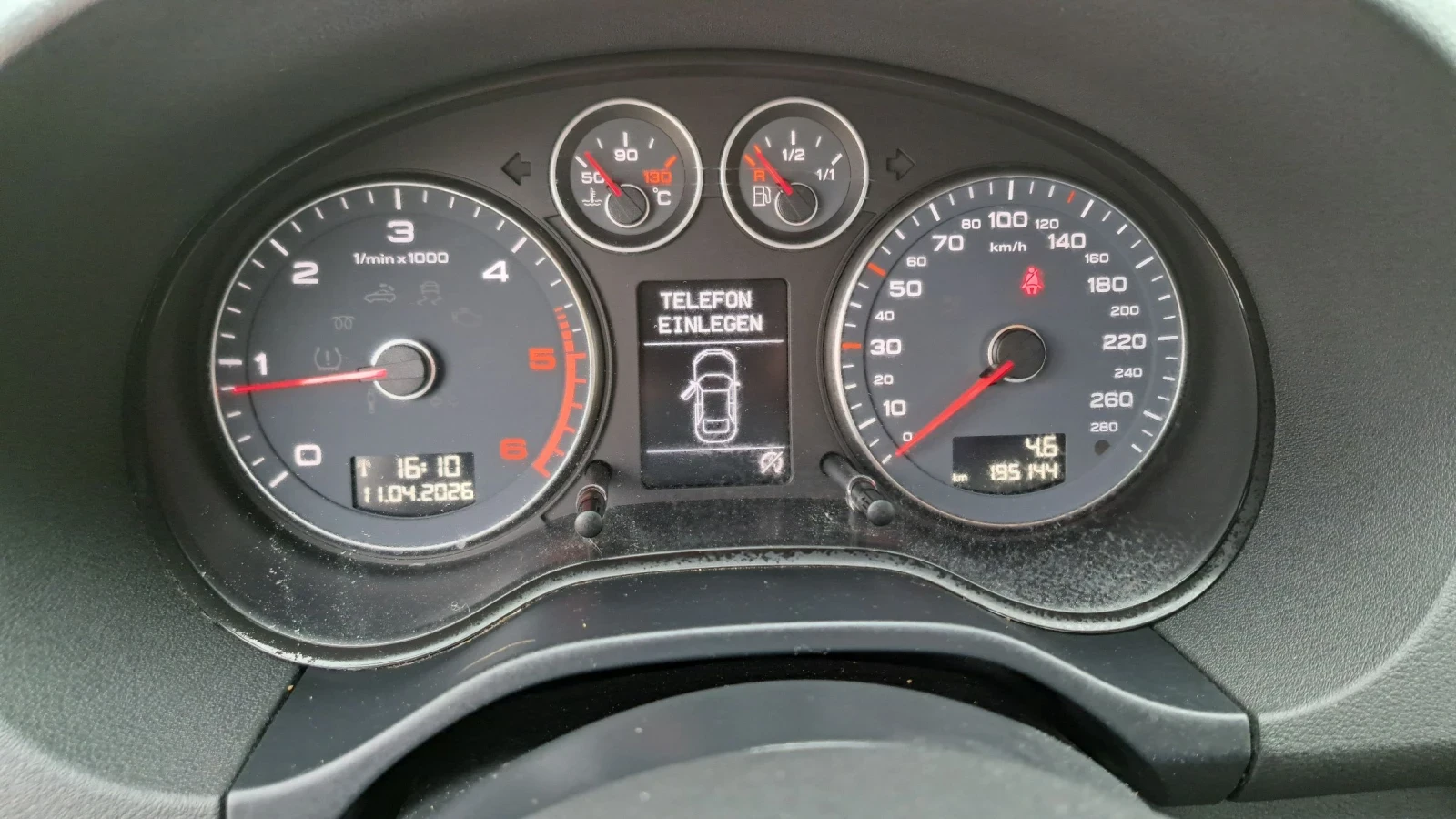 Audi A3 2.0 tdi , facelift, s-line, снимка 13 - Автомобили и джипове - 54167349