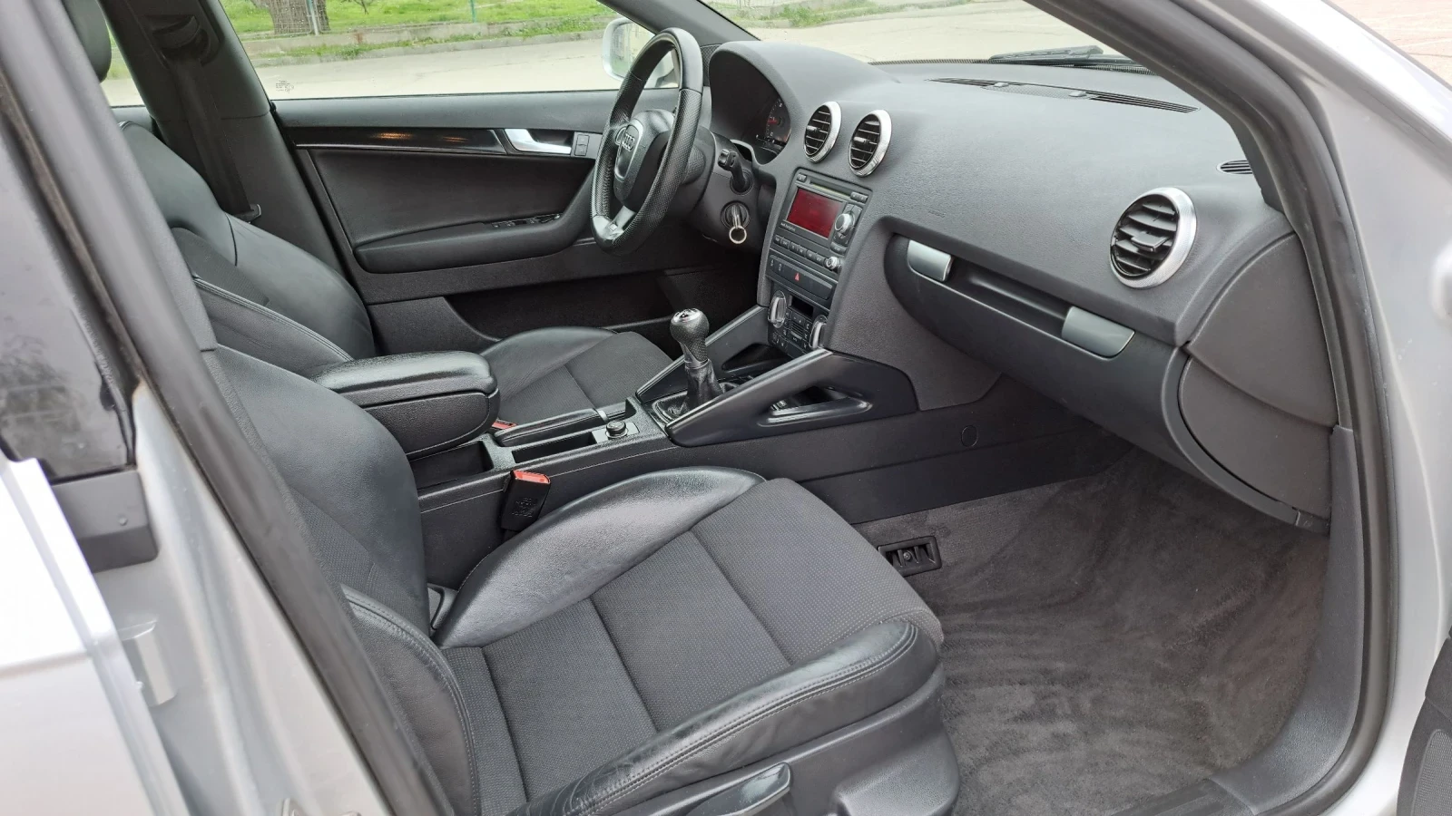 Audi A3 2.0 tdi , facelift, s-line, снимка 14 - Автомобили и джипове - 54167349