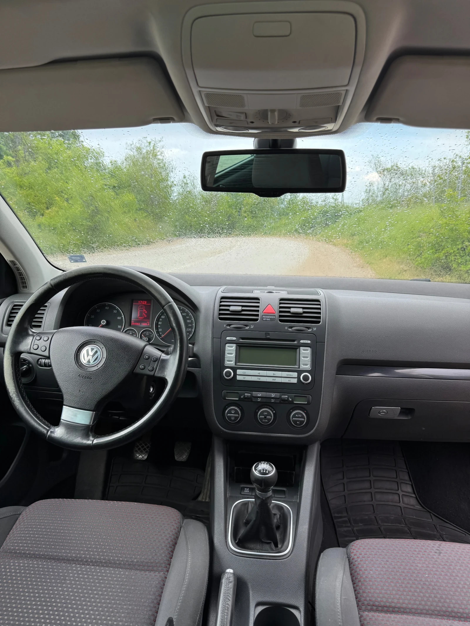 VW Golf, снимка 9 - Автомобили и джипове - 54510922