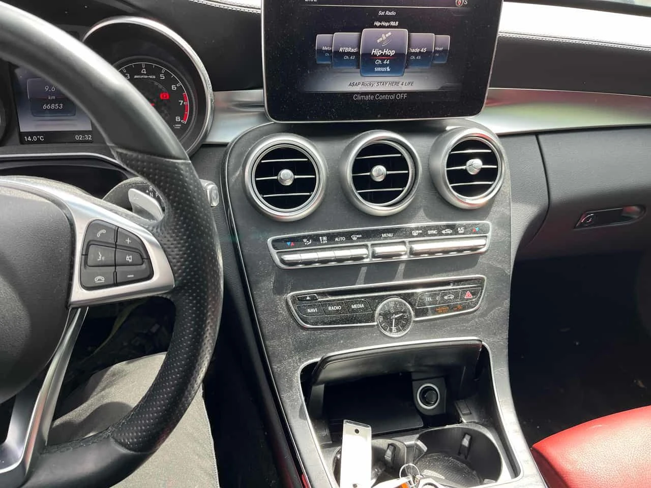 Mercedes-Benz C 43 AMG 4MATIC/BURMESTER/ПАНОРАМА/ОТ MERCEDES, снимка 10 - Автомобили и джипове - 54647357