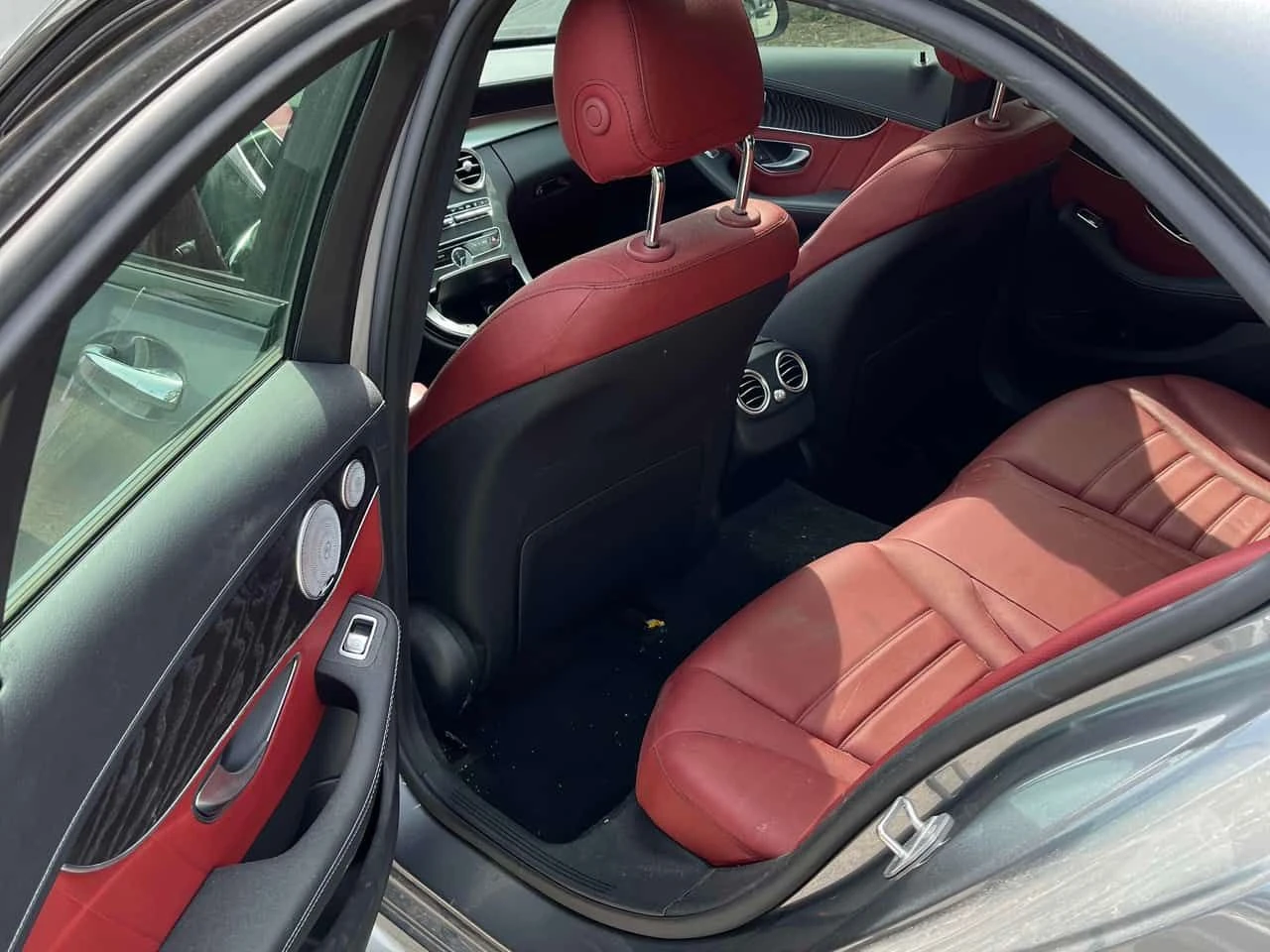Mercedes-Benz C 43 AMG 4MATIC/BURMESTER/ПАНОРАМА/ОТ MERCEDES, снимка 12 - Автомобили и джипове - 54647357