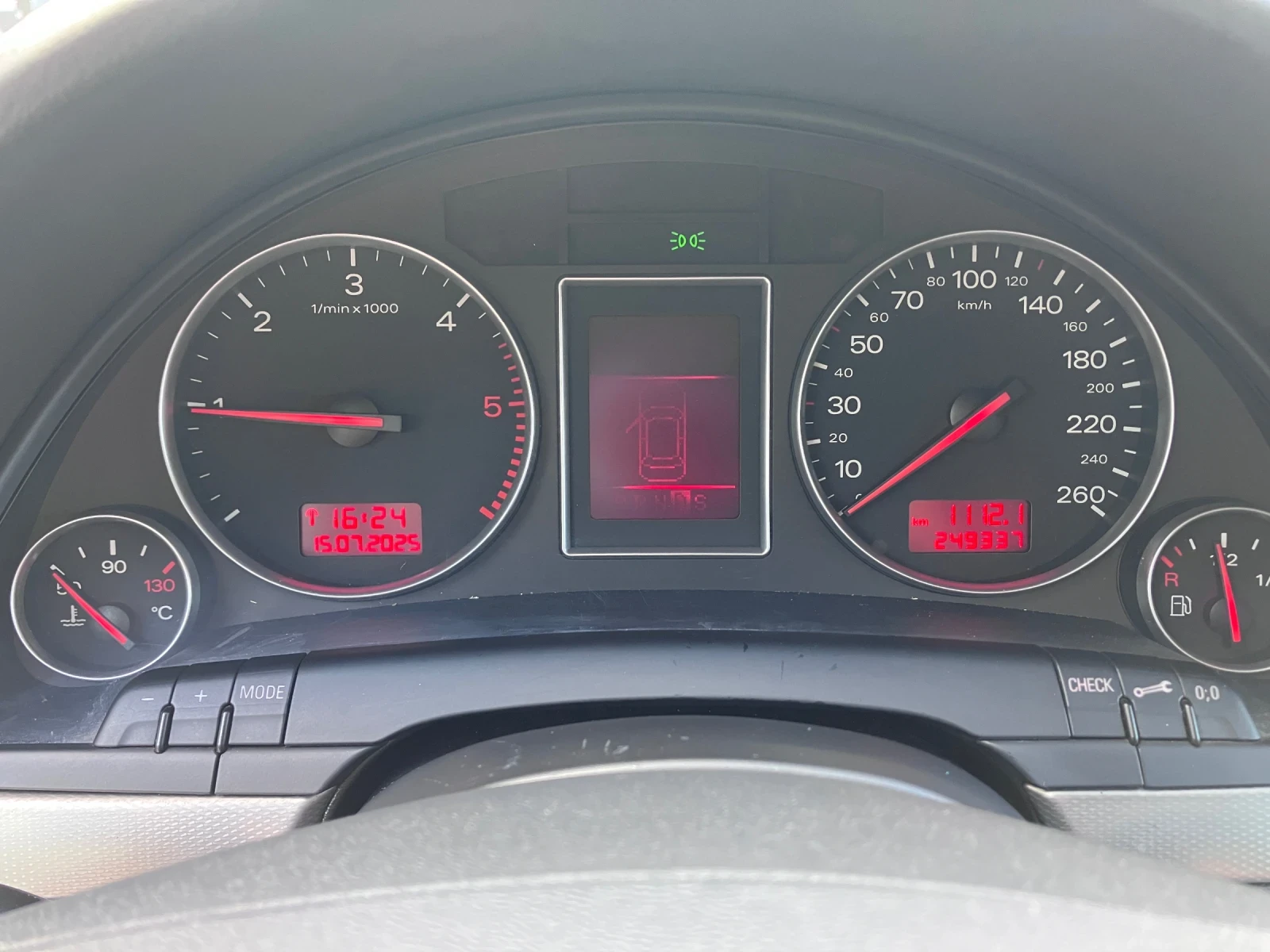 Audi A4, снимка 8 - Автомобили и джипове - 54724019