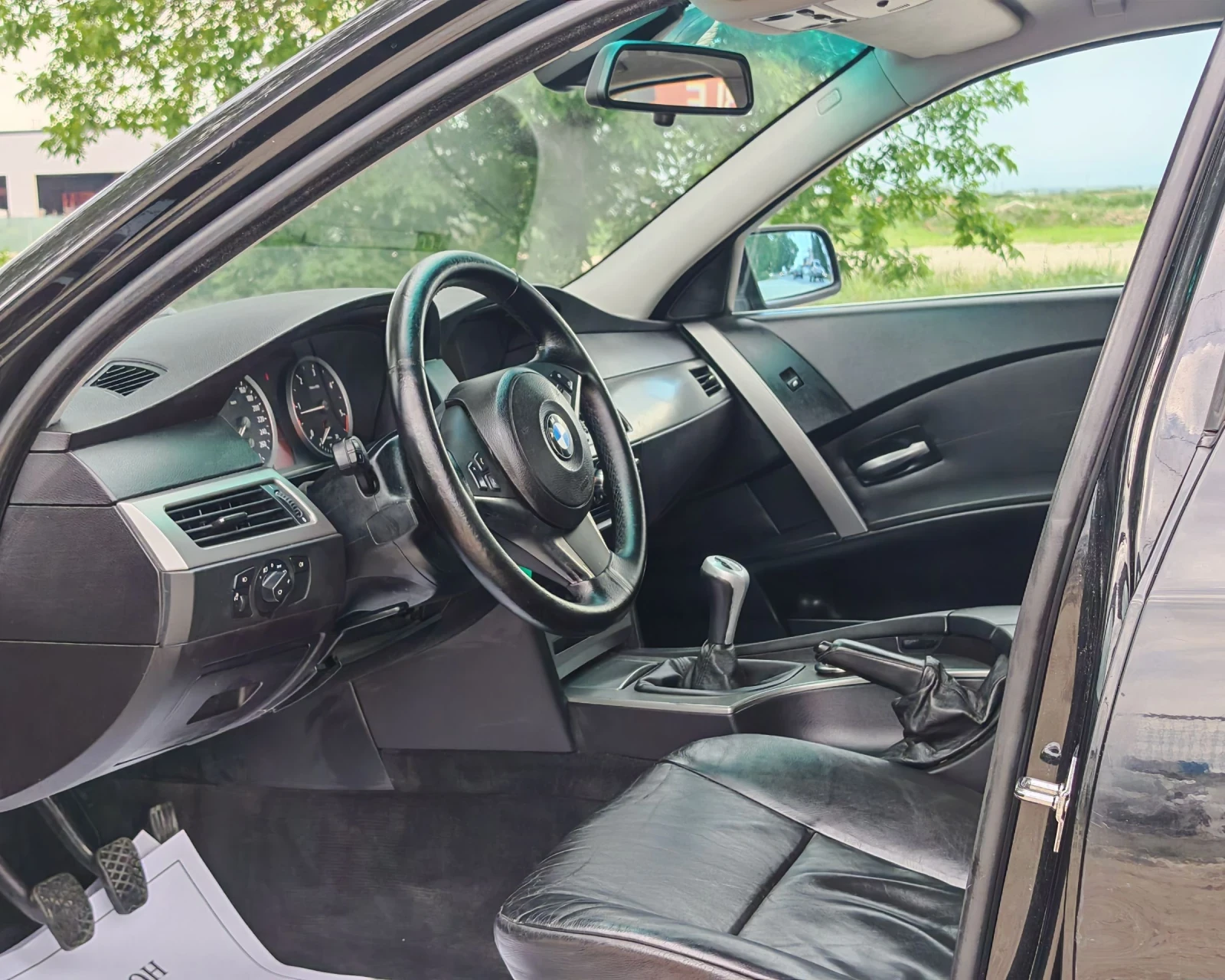 BMW 520 2.0  ДИЗЕЛ 163 К.С СЕДАН! УНИКАТ! КАТО НОВА!!!, снимка 8 - Автомобили и джипове - 54743071