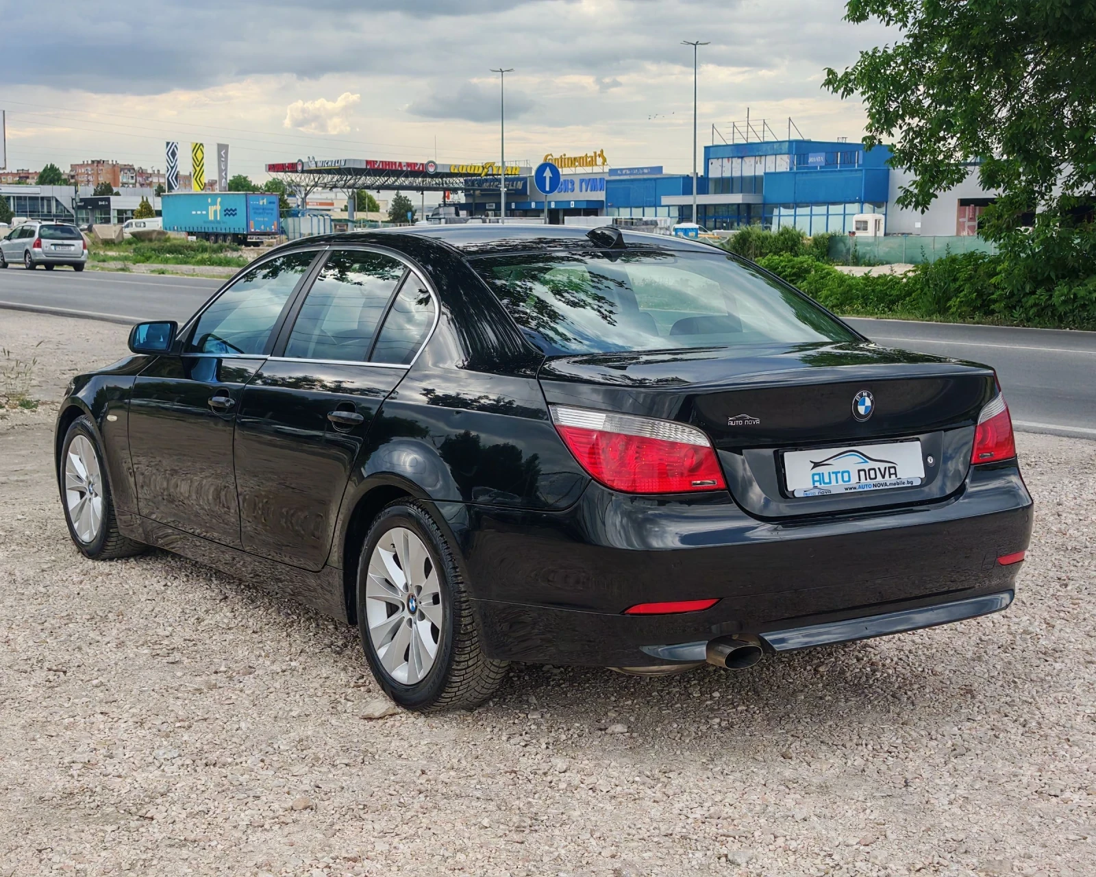 BMW 520 2.0  ДИЗЕЛ 163 К.С СЕДАН! УНИКАТ! КАТО НОВА!!!, снимка 5 - Автомобили и джипове - 54743071