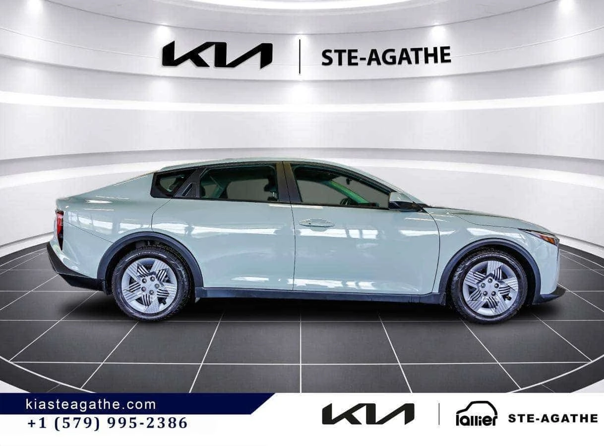 Kia K4 * LX * ФИКСИРАНА ЦЕНА ДО БЪЛГАРИЯ* , снимка 8 - Автомобили и джипове - 54913564