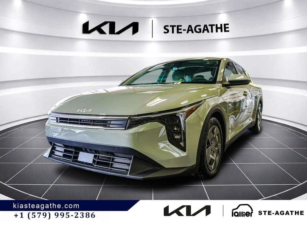 Kia K4 * LX * ФИКСИРАНА ЦЕНА ДО БЪЛГАРИЯ* , снимка 3 - Автомобили и джипове - 54913564