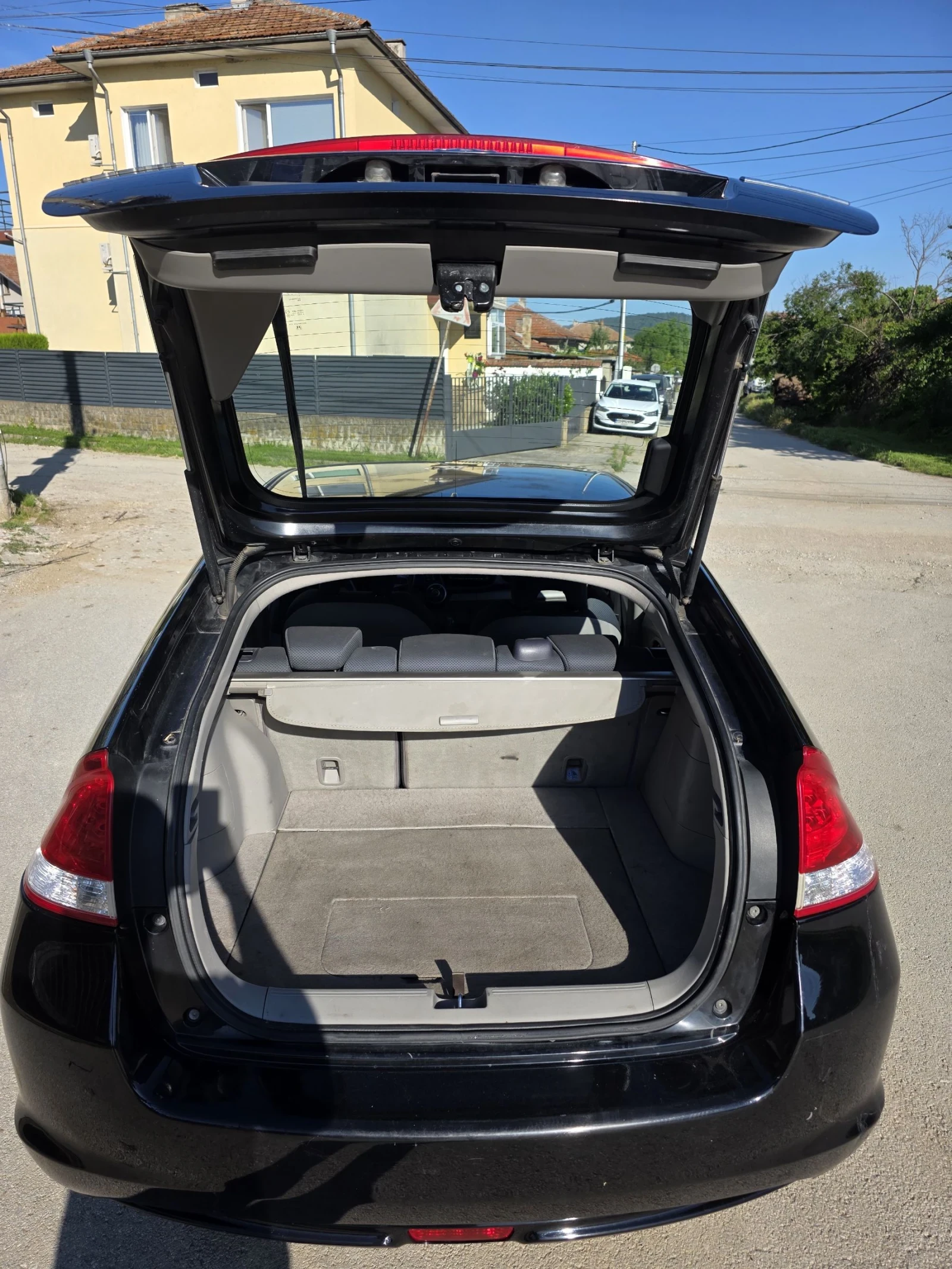 Honda Insight 1.3L i-VTEC FHEV (Full Hybrid), снимка 9 - Автомобили и джипове - 55172971