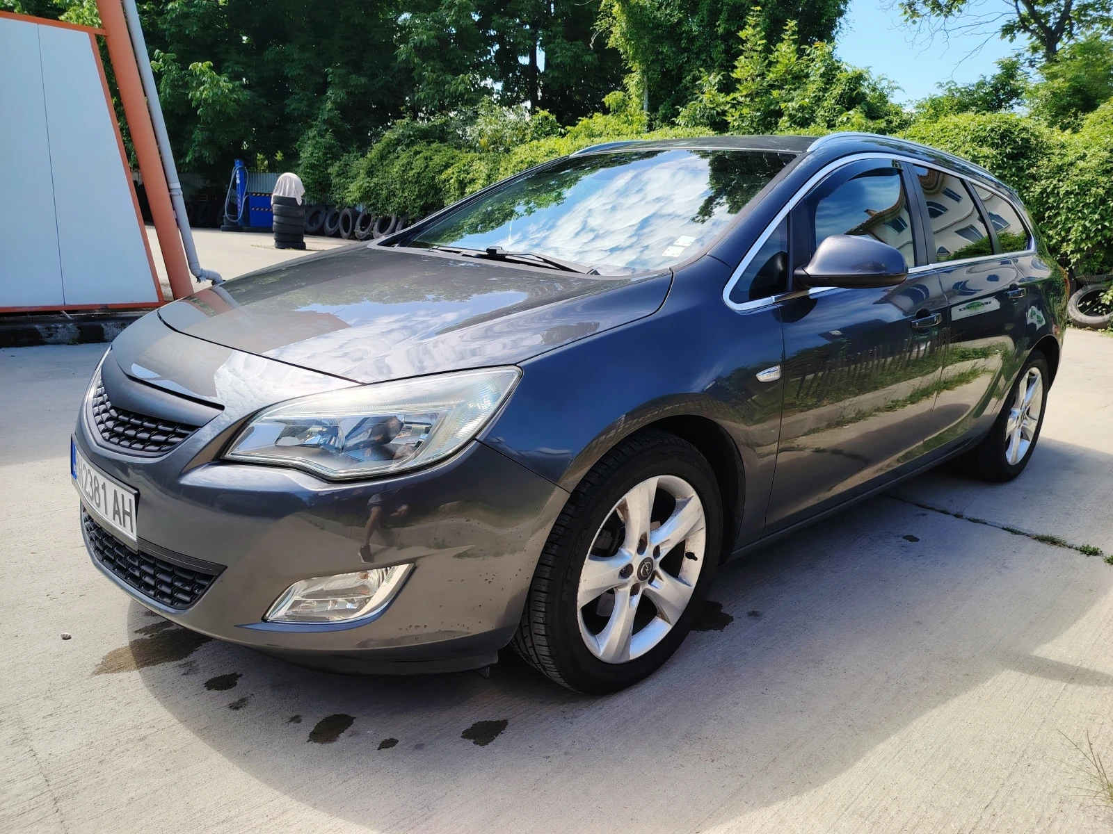 Opel Astra 1.7 CDTI, снимка 3 - Автомобили и джипове - 54990363