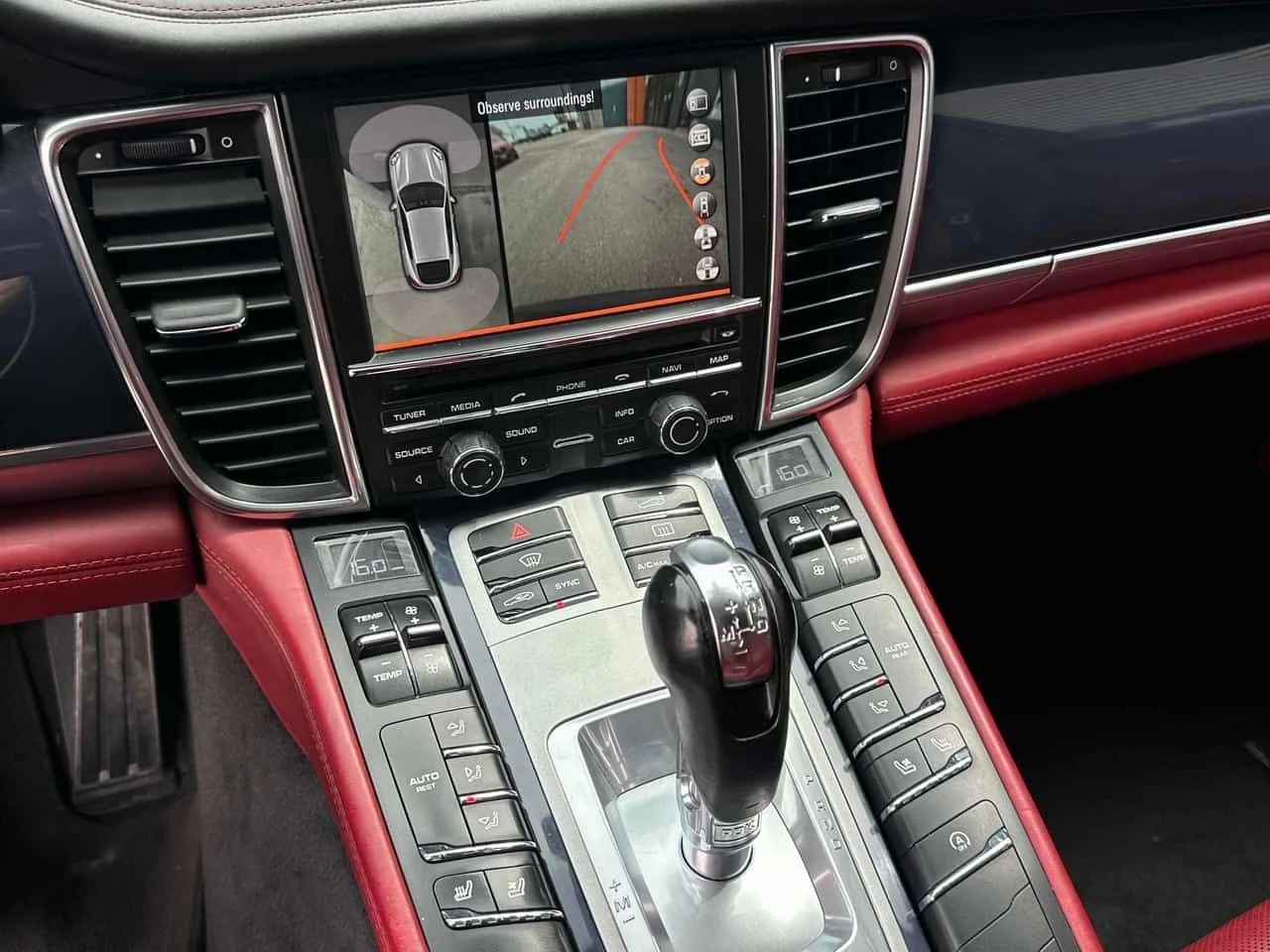 Porsche Panamera * 360 КАМЕРА* ПОДГРЕВ* ОБДУХВАНЕ* КЛИП НА МОТОРА* , снимка 12 - Автомобили и джипове - 55167641