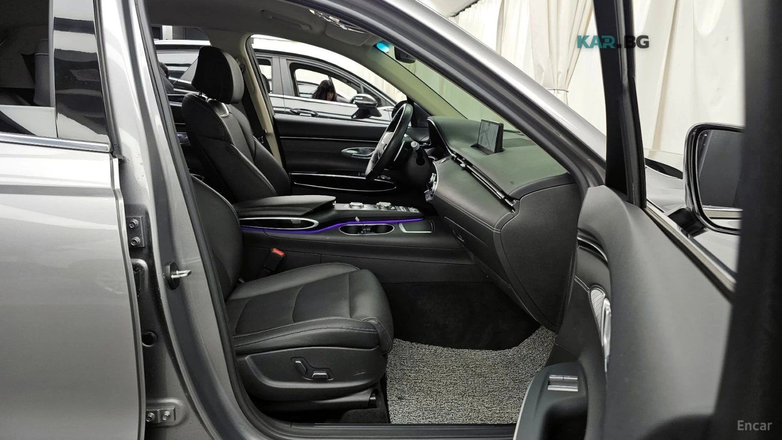 Genesis GV70 DIESEL* AWD* КОЖА* ПОДГРЕВ* ОБДУХВ* 360* HUD* , снимка 11 - Автомобили и джипове - 55208381