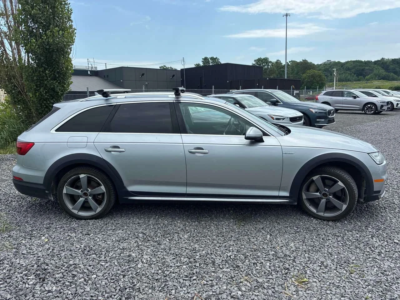 Audi A4 Allroad * Technik * CARFAX * ОПЦИЯ ЗА ФИНАНСИРАНЕ, снимка 3 - Автомобили и джипове - 55274603