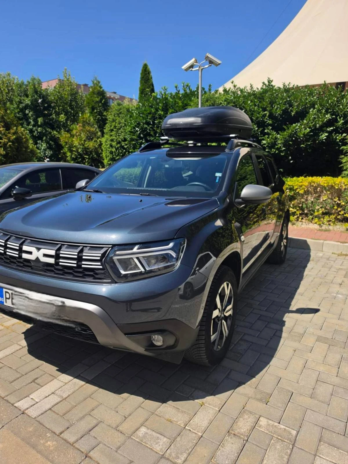Dacia Duster 1.5dCi 4x4 NAVI, снимка 3 - Автомобили и джипове - 55709676