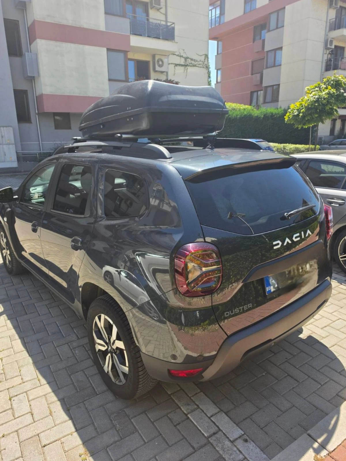Dacia Duster 1.5dCi 4x4 NAVI, снимка 4 - Автомобили и джипове - 55709676