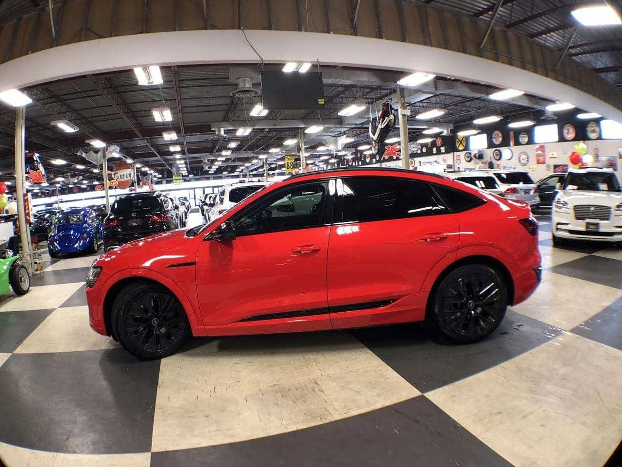 Audi E-Tron * Q8 QUATTRO LEATHER PAN/ROOF NAV B/SPOT L/ASSIST  | Mobile.bg � ����������� 4
